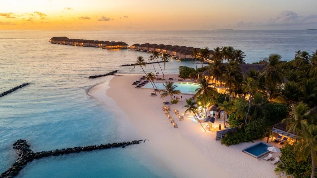 Dhaalu Atoll