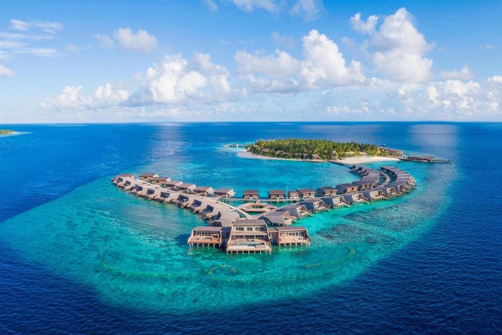 The St. Regis Maldives Vommuli Resort — 3