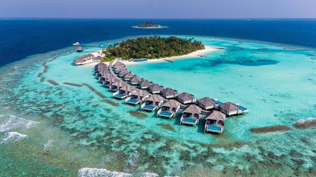 Nova Maldives — 1