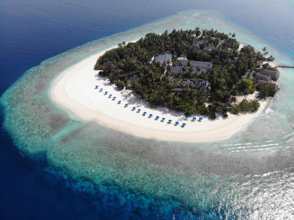 Malahini Kuda Bandos Special Offer Begin your island escape with ease airport pick up and return by shared speedboat at just USD 50 per person stays stay untill end June — 1