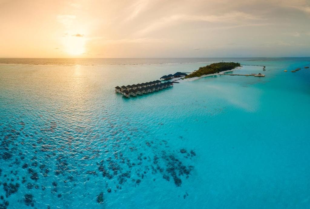 Summer Island Maldives — 1